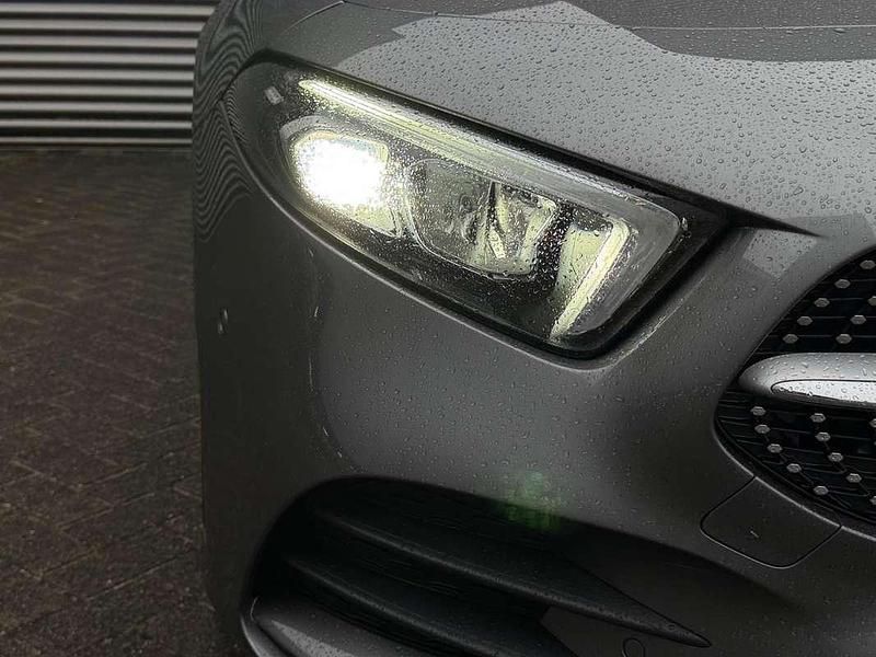 Occasion Mercedes A250 AMG line 218 PK (160 kW) 2022 Grijs Hatchback