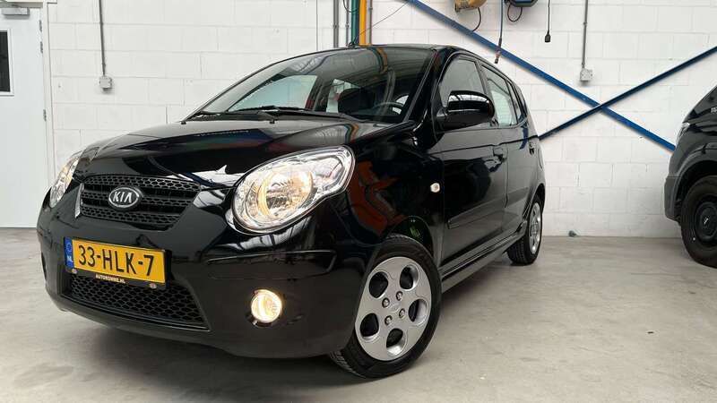 Zwart Gebruikt 2009 Kia Picanto Hatchback | € 3.698 (Eerlijke prijs) - Afbeelding 1/4