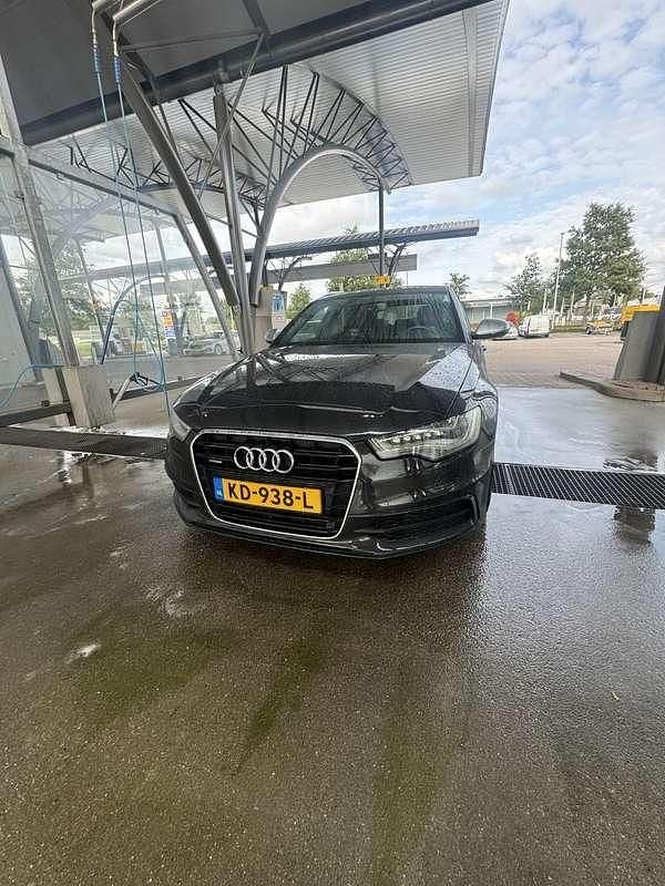 Gebruikt 2012 Audi A6 Sport Stationwagen | € 12.300 (Super prijs) - Afbeelding 1/4