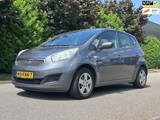 Grijs Gebruikt 2010 Kia Venga 2 Hatchback | € 5.950 (Iets duurder) - Afbeelding 1/4