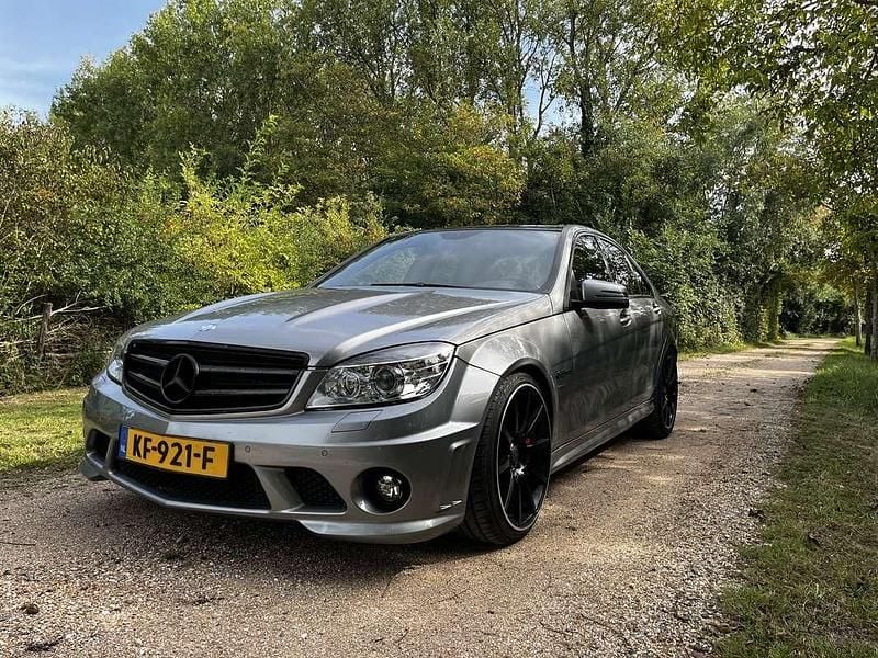 Grijs Gebruikt 2008 Mercedes C63 AMG AMG Sedan | € 32.500 (Super prijs) - Afbeelding 1/4