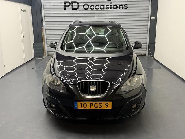 Occasion Seat Altea XL Reference 125 PK (91 kW) 2010 Zwart MPV
