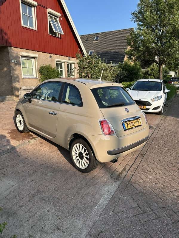 Beige Gebruikt 2013 Fiat 500 Lounge Hatchback | € 6.500 (Iets duurder) - Afbeelding 1/4
