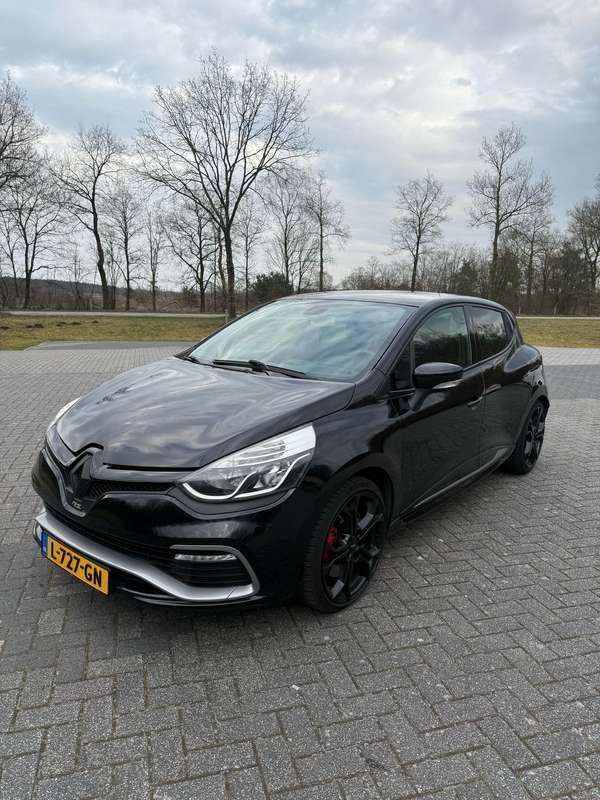 Zwart Gebruikt 2013 Renault Clio R.S. R.S. Hatchback | € 9.950 (Super prijs) - Afbeelding 1/4