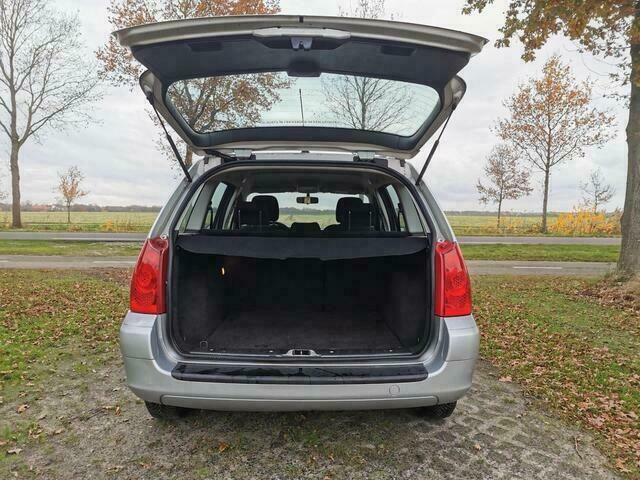 Occasion Peugeot 307 109 PK (80 kW) 2006 Grijs, metallic lak Stationwagen