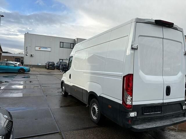 Occasion Iveco Daily 2023 Wit (parellak)
