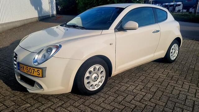 Occasion Alfa Romeo MiTo 79 PK (58 kW) 2010 Wit Hatchback