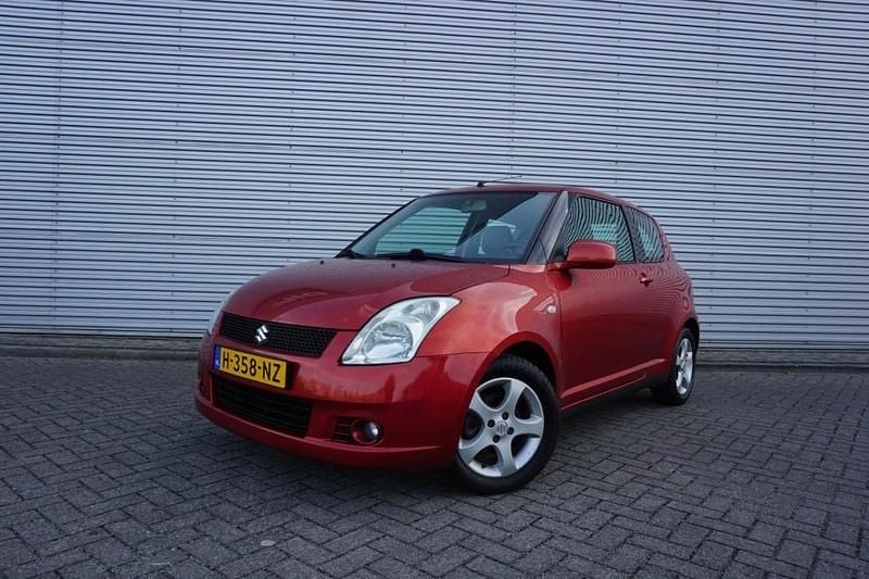 Hatchback Gebruikt 2008 Suzuki Swift Comfort Hatchback | € 3.250 (Eerlijke prijs) - Afbeelding 1/4