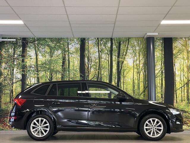 Occasion Skoda Scala Ambition 116 PK (85 kW) 2019 Zwart, metallic lak Hatchback