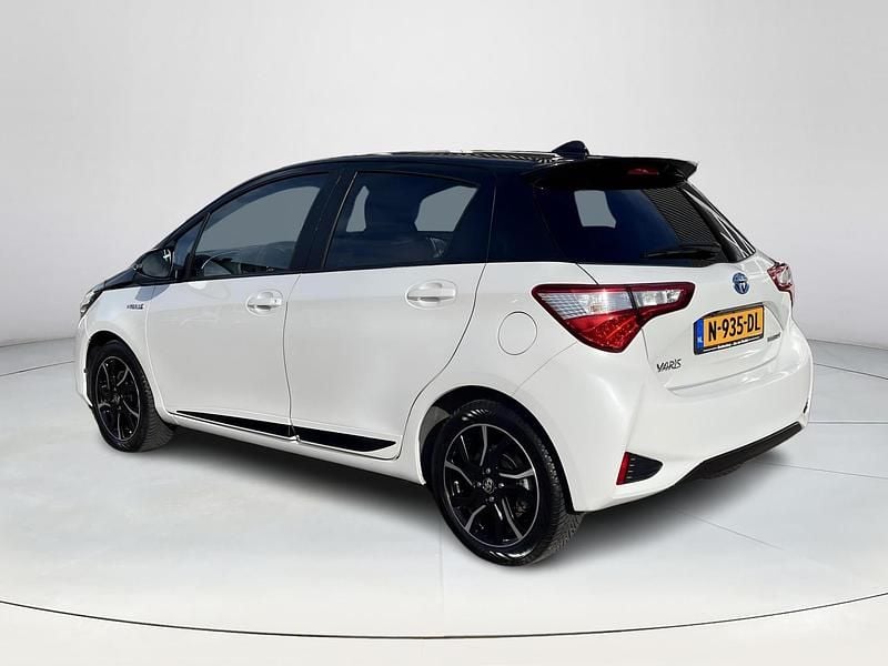 Occasion Toyota Yaris Hybrid 2021 Wit Hatchback
