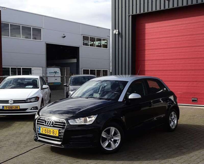 Zwart Gebruikt 2017 Audi A1 Sportback Sport Hatchback | € 14.999 (Iets duurder) - Afbeelding 1/4