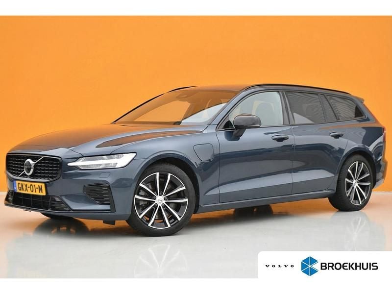Blauw Occasion 2024 Volvo V60 Plus Stationwagen | € 38.895 (Eerlijke prijs) - Afbeelding 1/4