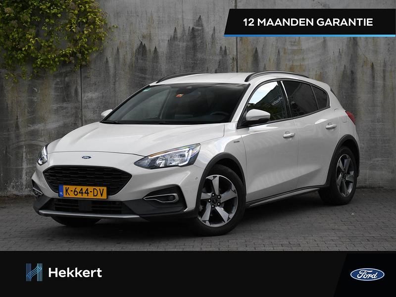 Wit Gebruikt 2020 Ford Focus Active X Hatchback | € 19.995 (Eerlijke prijs) - Afbeelding 1/4