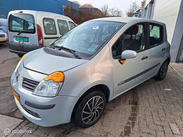 Occasion Renault Modus Authentique 75 PK (55 kW) 2006 Grijs MPV