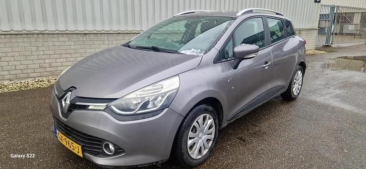 Gebruikt 2015 Renault Clio IV Night&Day Stationwagen | € 3.950 (Eerlijke prijs) - Afbeelding 1/4