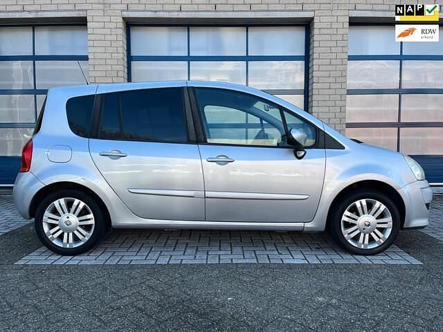 Grijs Gebruikt 2008 Renault Grand Modus Dynamique MPV | € 3.150 (Goede deal) - Afbeelding 1/4