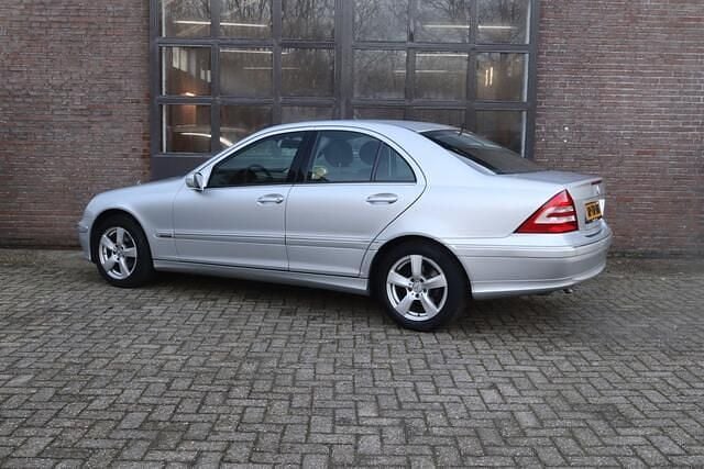 Occasion Mercedes C180 Elegance 143 PK (105 kW) 2006 Grijs Sedan