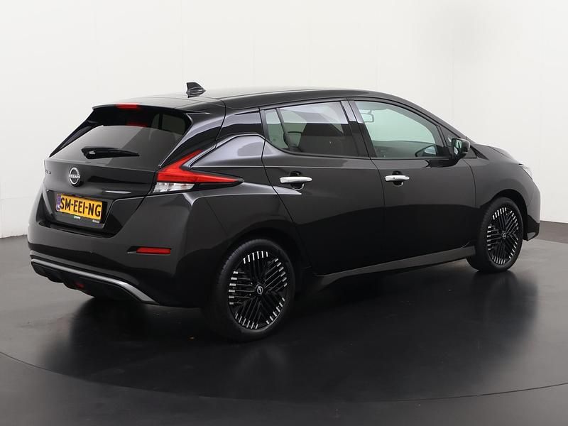Occasion Nissan Leaf N-Connecta 50 kW (68 PK) 2026 Zwart Hatchback