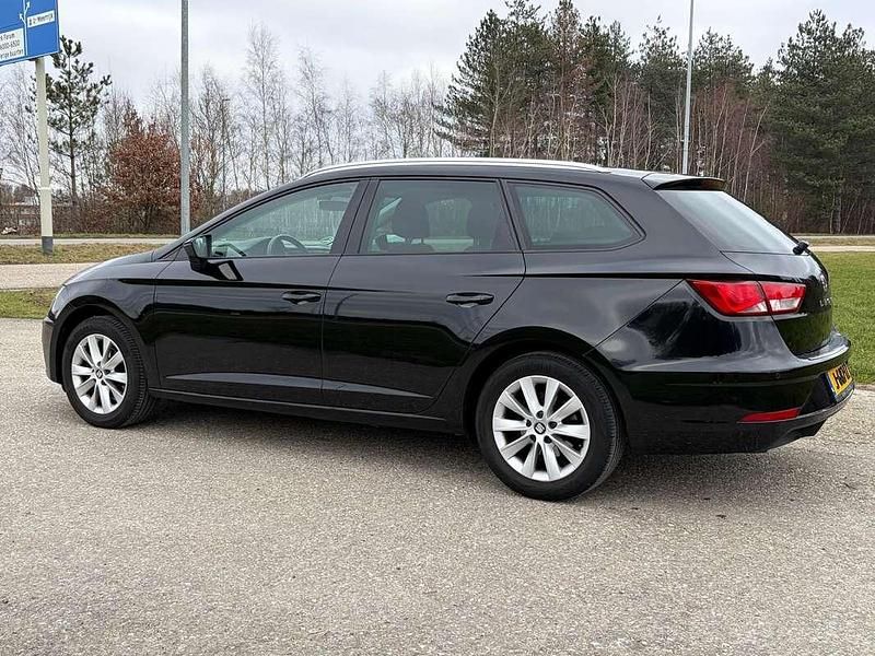 Occasion Seat Leon Style 110 PK (80 kW) 2017 Zwart Stationwagen