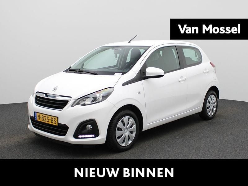 Wit Gebruikt 2021 Peugeot 108 Active Hatchback | € 10.400 (Eerlijke prijs) - Afbeelding 1/4