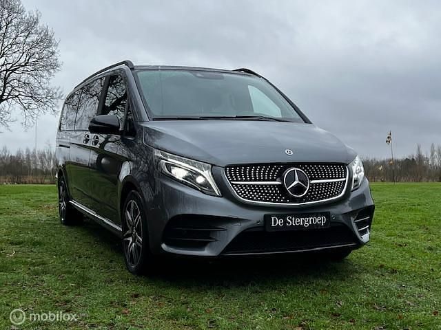 Occasion Mercedes V300 Avantgarde Edition 237 PK (174 kW) 2022 MPV