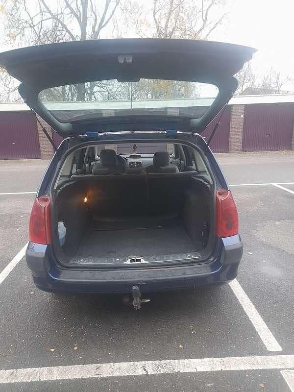 Gebruikt 2004 Peugeot 307 Stationwagen | € 850 (Eerlijke prijs) - Afbeelding 1/4