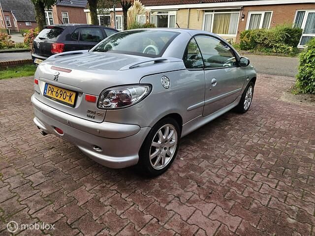 Occasion Peugeot 206 CC 136 PK (100 kW) 2003 Grijs Cabriolet