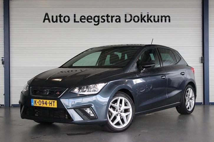 Grijs Gebruikt 2021 Seat Ibiza Business Hatchback | € 14.750 (Goede deal) - Afbeelding 1/4