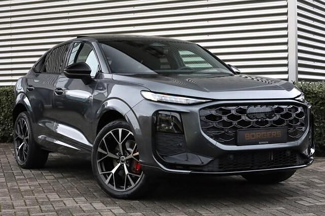 Grijs Nieuw 2026 Audi Q3 Sportback Design SUV | € 74.950 - Afbeelding 1/4
