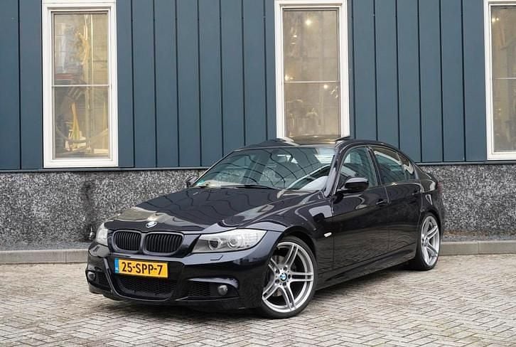 Occasion 2011 BMW 325 Sport Line | € 13.950 (Eerlijke prijs) - Afbeelding 1/4