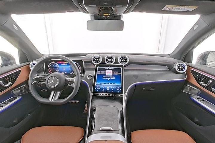 Occasion Mercedes GLC300e AMG line 204 PK (150 kW) 2025 Grijs Coupé