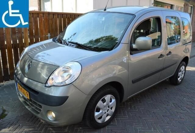 Grijs Gebruikt 2009 Renault Kangoo MPV | € 14.950 - Afbeelding 1/4
