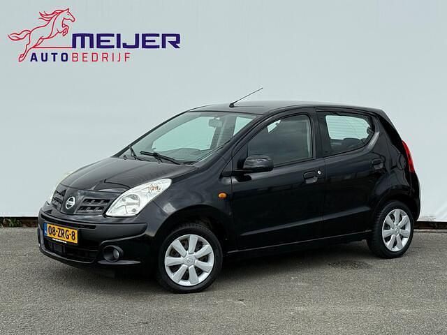 Zwart Gebruikt 2013 Nissan Pixo Acenta Hatchback | € 4.480 (Iets duurder) - Afbeelding 1/4