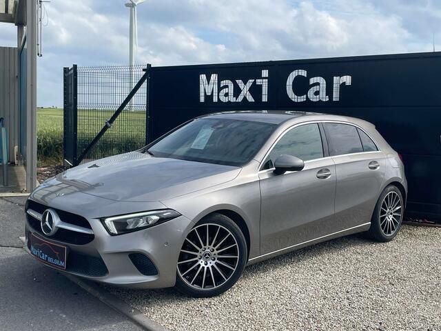 Beige Gebruikt 2019 Mercedes A180 Sedan | € 20.990 (Super prijs) - Afbeelding 1/4