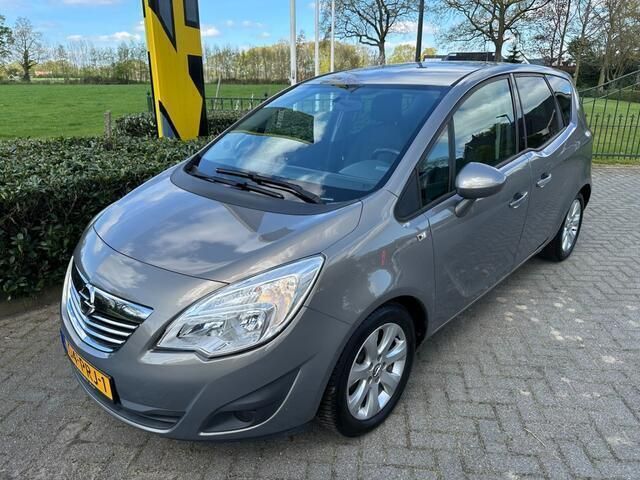 Bruin Gebruikt 2011 Opel Meriva Cosmo MPV | € 4.650 (Eerlijke prijs) - Afbeelding 1/4