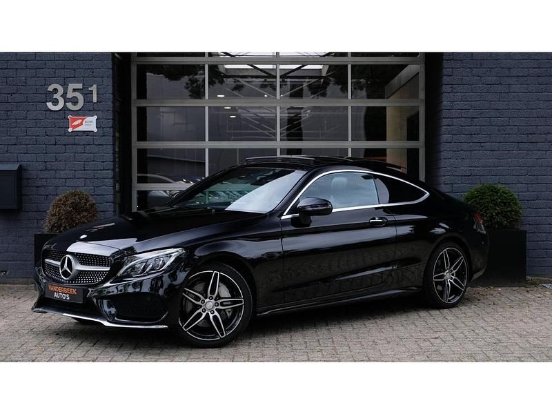 Zwart Gebruikt 2016 Mercedes C300 Prestige Coupé | € 29.995 (Duur) - Afbeelding 1/4
