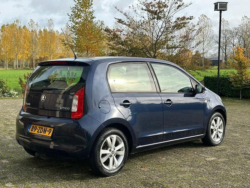 Blauw Gebruikt 2012 Skoda Citigo Tour Hatchback | € 3.350 (Goede deal) - Afbeelding 1/4
