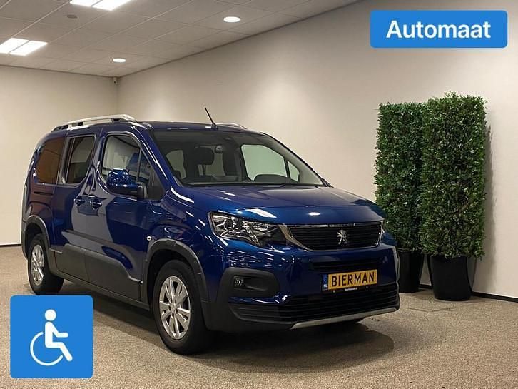 Blauw Gebruikt 2021 Peugeot Rifter MPV | € 47.950 - Afbeelding 1/3