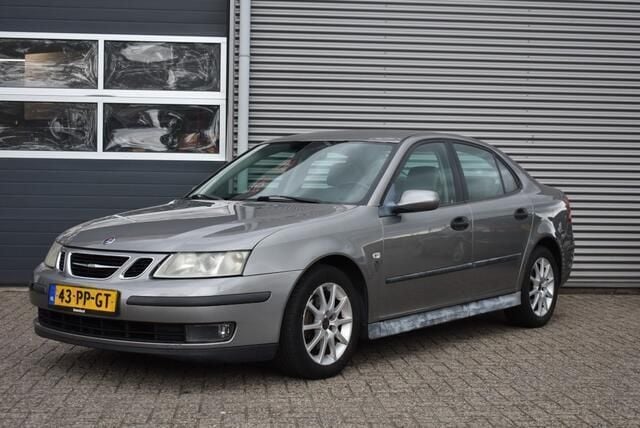 Grijs Gebruikt 2004 Saab 9-3 Vector Sedan | € 1.940 (Super prijs) - Afbeelding 1/4
