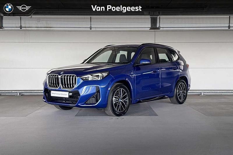 M portimao blau (c31) Gebruikt 2025 BMW X1 Comfort Edition SUV | € 63.900 (Duur) - Afbeelding 1/4