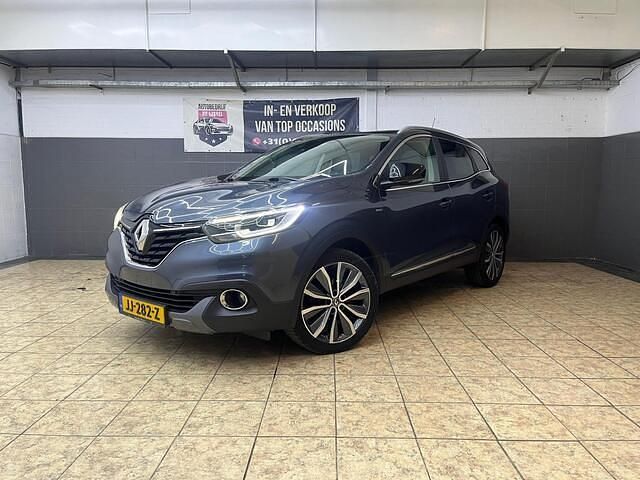 Grijs Gebruikt 2016 Renault Kadjar Bose Edition SUV | € 9.999 (Eerlijke prijs) - Afbeelding 1/4