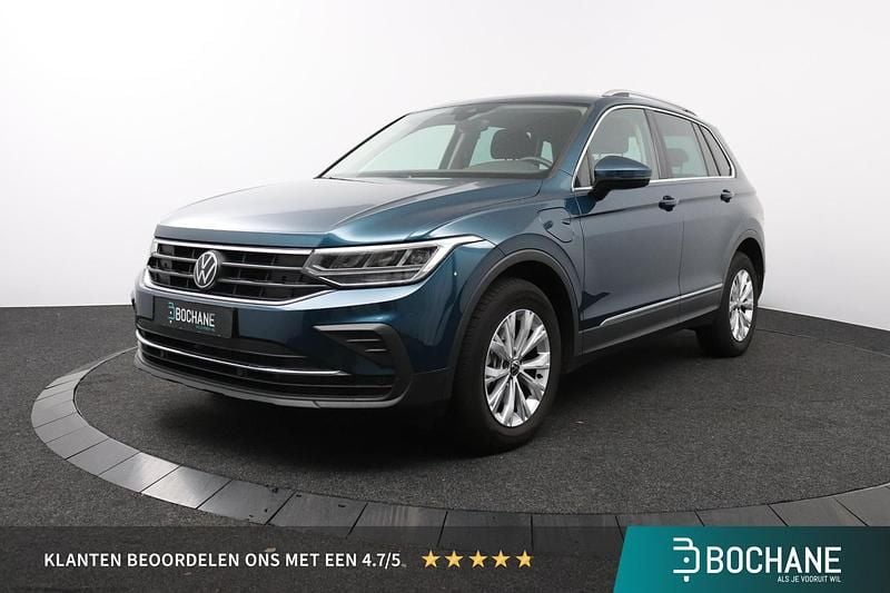 Blauw Occasion 2025 VW Tiguan Business SUV | € 37.595 (Goede deal) - Afbeelding 1/4