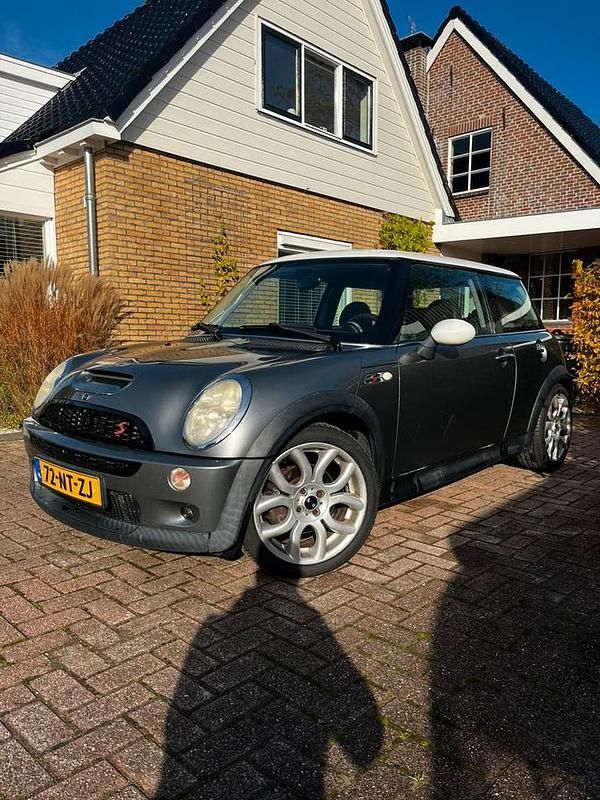 Gebruikt 2004 Mini Cooper S Hatchback | € 1.999 - Afbeelding 1/4