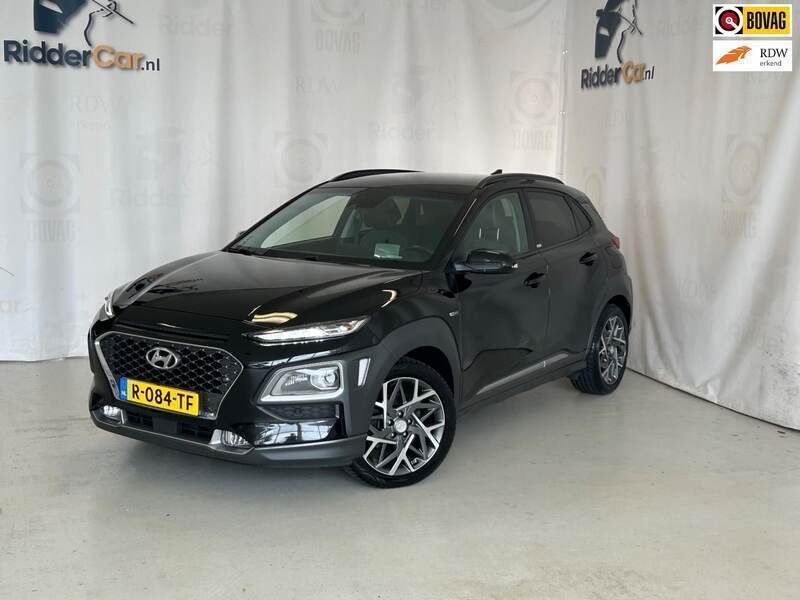 Zwart Gebruikt 2020 Hyundai Kona Premium SUV | € 16.299 (Eerlijke prijs) - Afbeelding 1/4