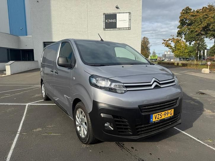 Grijs Gebruikt 2023 Citroën Jumpy MPV | € 20.250 (Goede deal) - Afbeelding 1/4