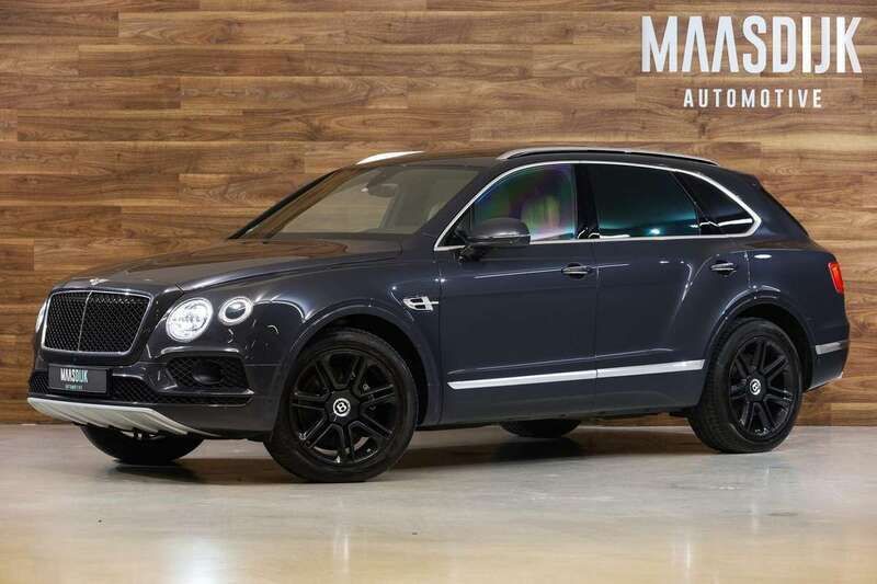 Grijs, metallic lak Gebruikt 2019 Bentley Bentayga SUV | € 84.740 - Afbeelding 1/3