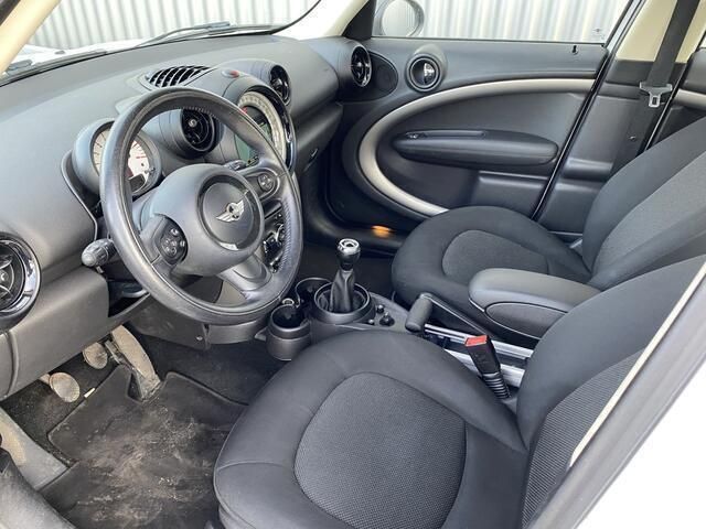Occasion Mini One Countryman Business 98 PK (72 kW) 2013 Wit, metallic lak SUV