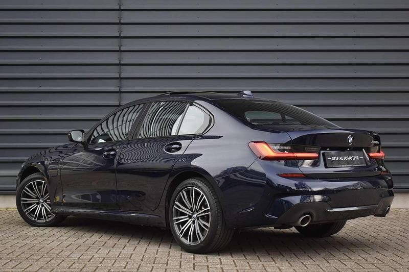 Occasion BMW 330e Executive 292 PK (214 kW) 2020 Blauw Sedan