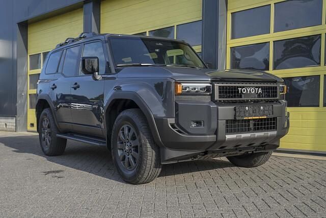 Nieuw Toyota Land Cruiser Premium 2025 Overige SUV