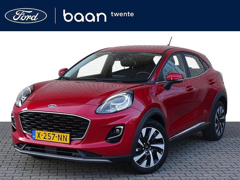 Rood Occasion 2024 Ford Puma Titanium SUV | € 24.900 (Eerlijke prijs) - Afbeelding 1/4